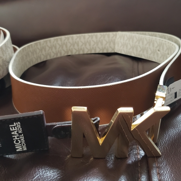 Michael Kors Gold and Cream Women's Belt - Picture 2 of 5